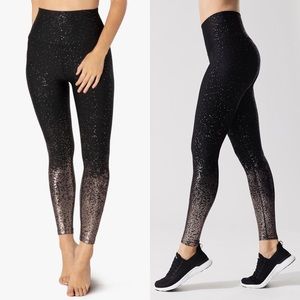 Beyond Yoga Black/Gunmetal Ombré Leggings